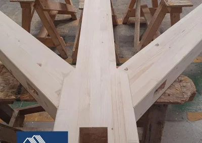 Feature truss on a work bench