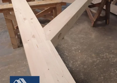 Feature truss on a work bench